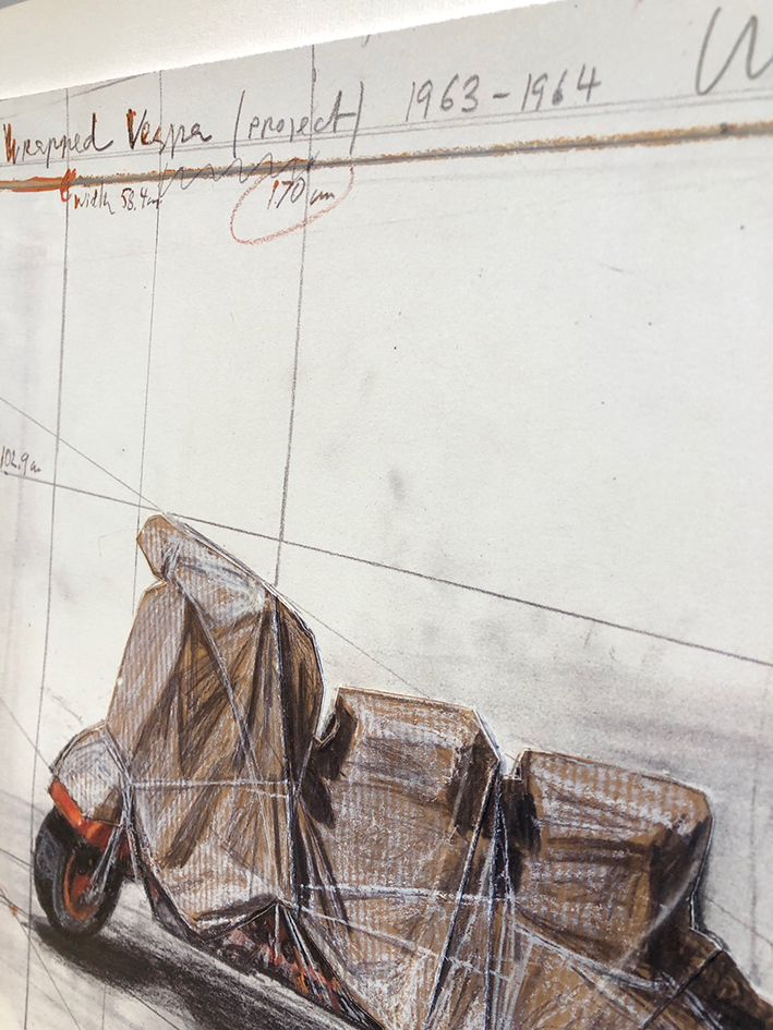Christo_Vespa_Detail